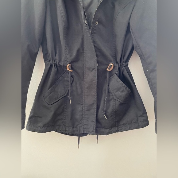 Women’s Utility Jacket by the Only in Black Size XS - Picture 2 of 5